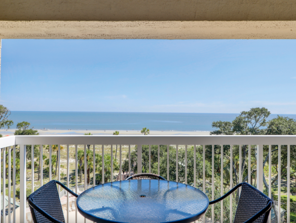 Luxurious Oceanfront Condo in Hilton Head Island - Perfect Getaway